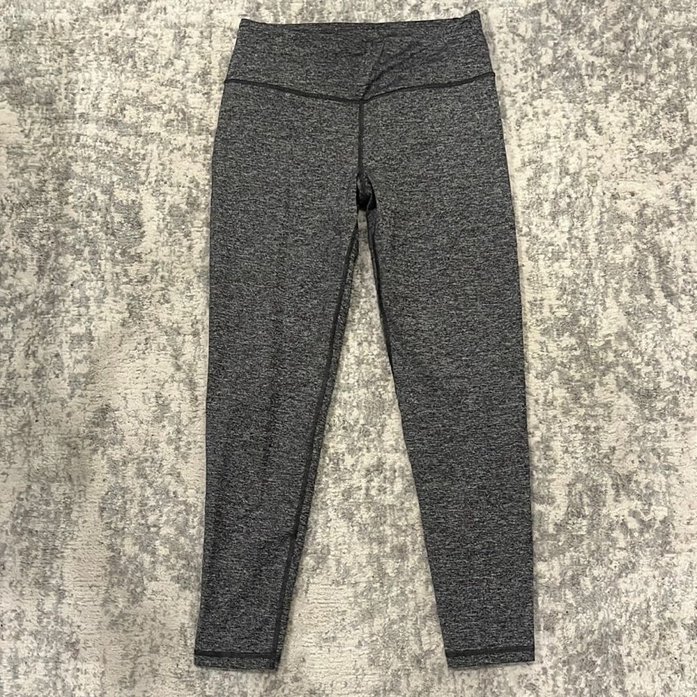Victoria’s Secret Grey Knockout Leggings